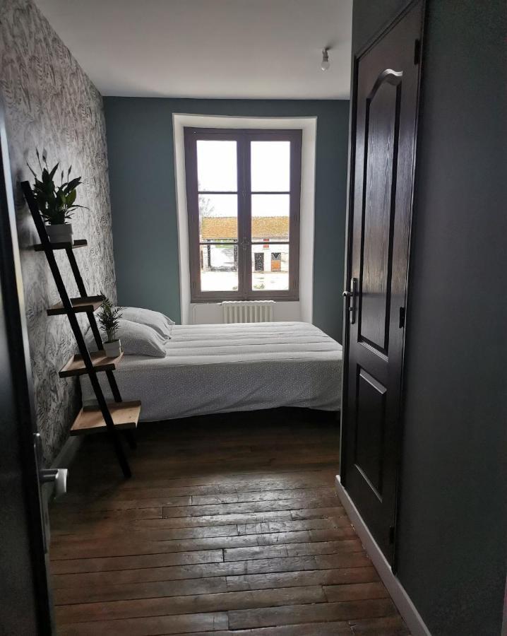 Domaine De La Ferme De Jean Grogne Guest house Fontenay-Tresigny