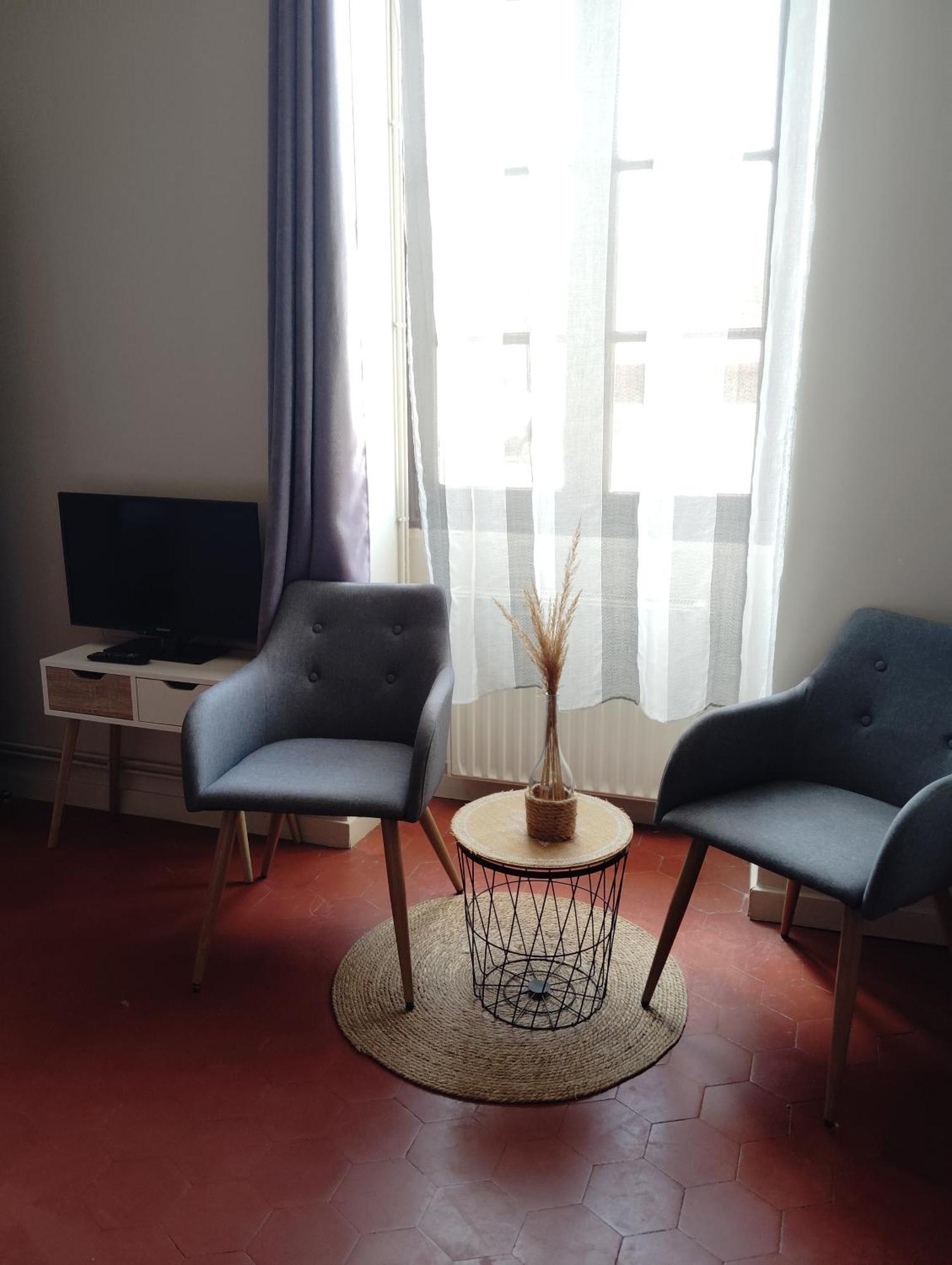 Domaine De La Ferme De Jean Grogne Guest house Fontenay-Tresigny